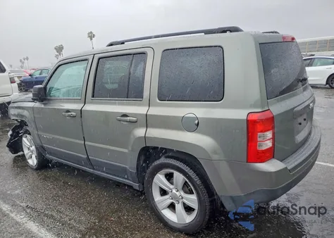 2014 Jeep Patriot Latitude z USA, uszkodzony, nr VIN 1C4NJPFA3ED534900